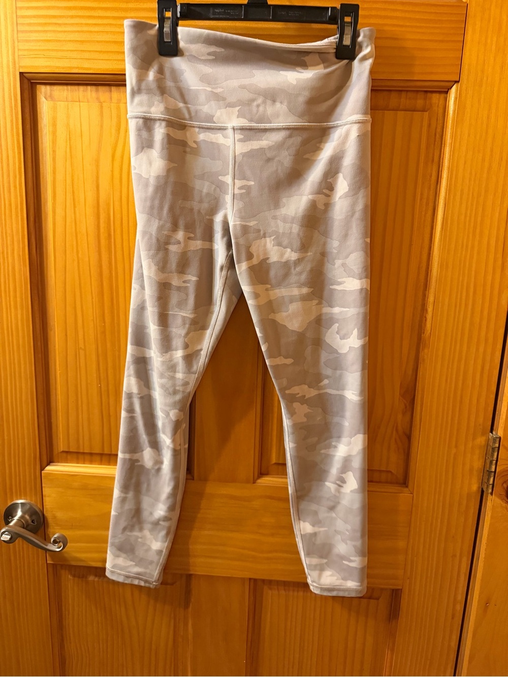 Athleta Camo 7/8 Tight